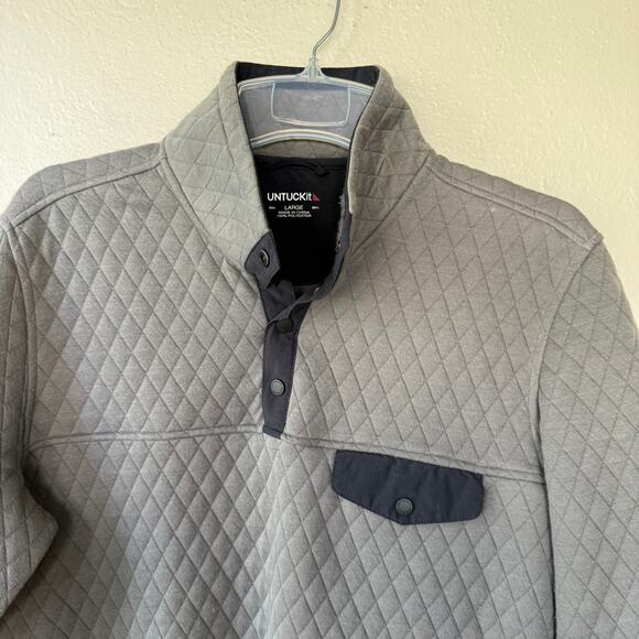 UNTUCKit Size L Gray/green & black half snap button up quilted pullover sweater - Picture 3 of 9